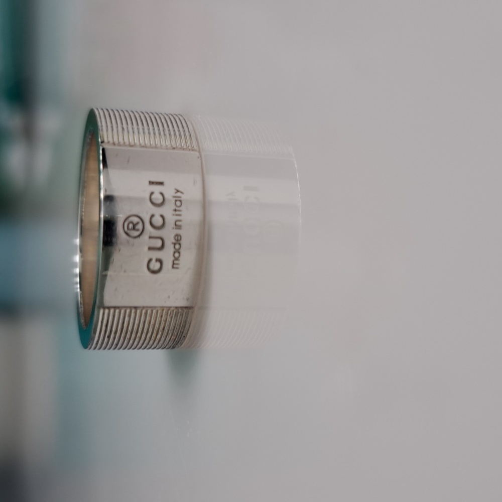 Gucci size 6 sterling silver ring